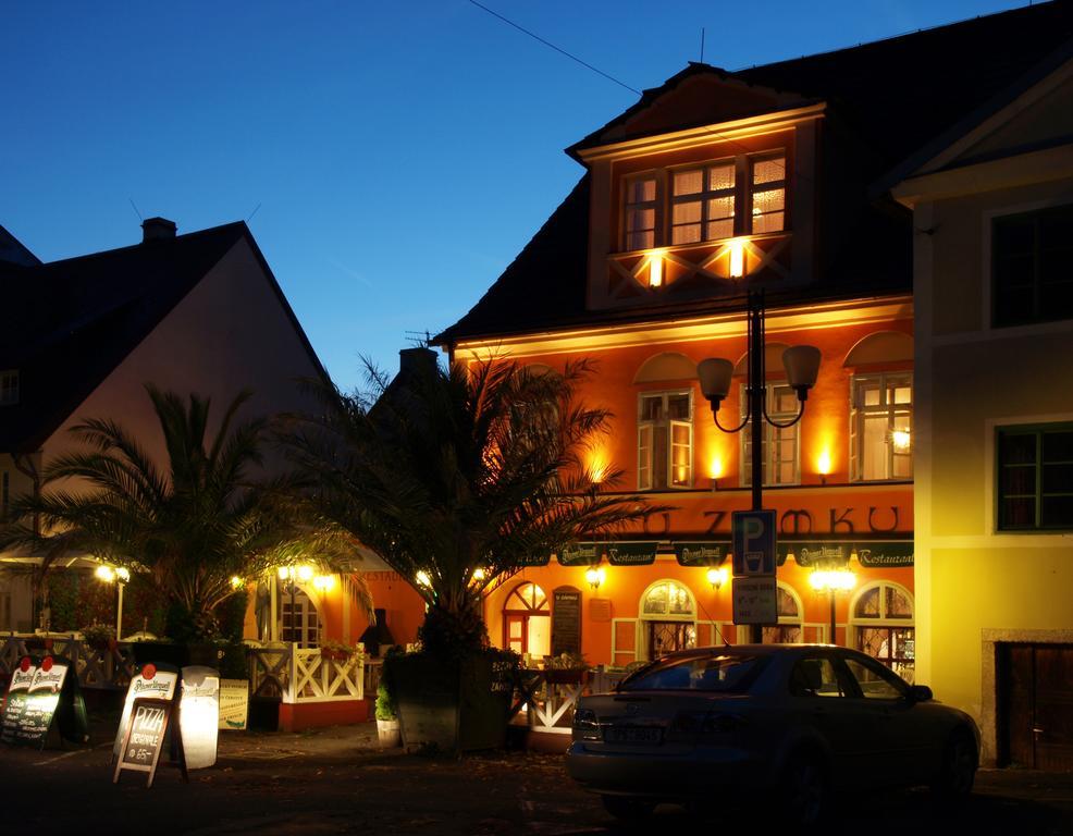 Penzion - Restaurant U Zamku Bečov nad Teplou Extérieur photo