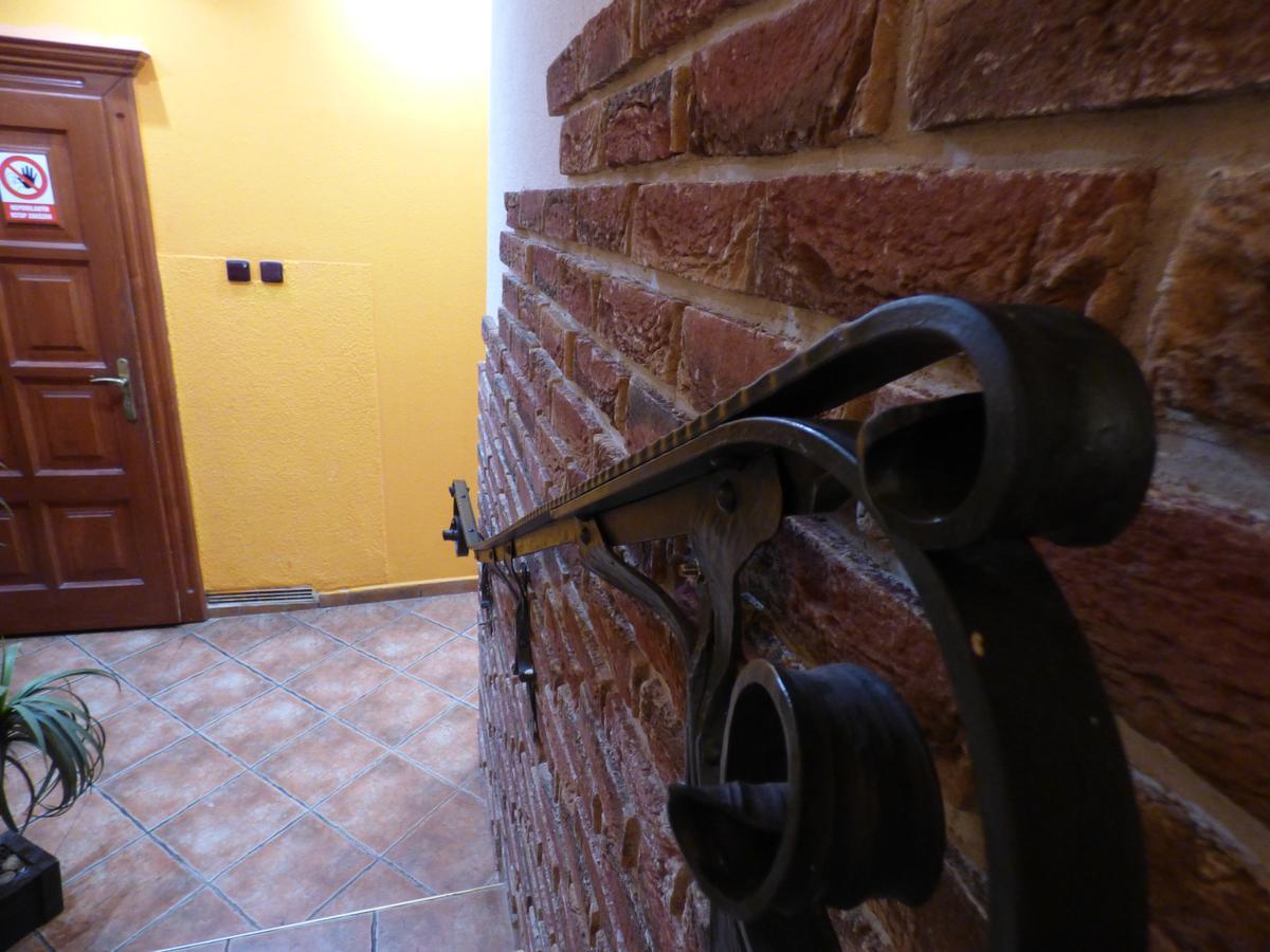 Penzion - Restaurant U Zamku Bečov nad Teplou Extérieur photo